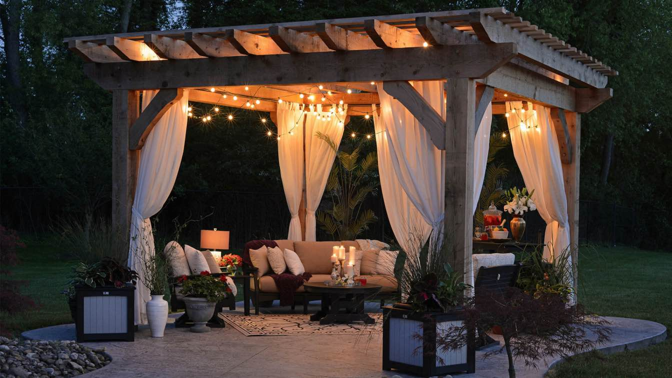 Transforming Your Backyard: Innovative Ideas for Outdoor Space Enhancement
