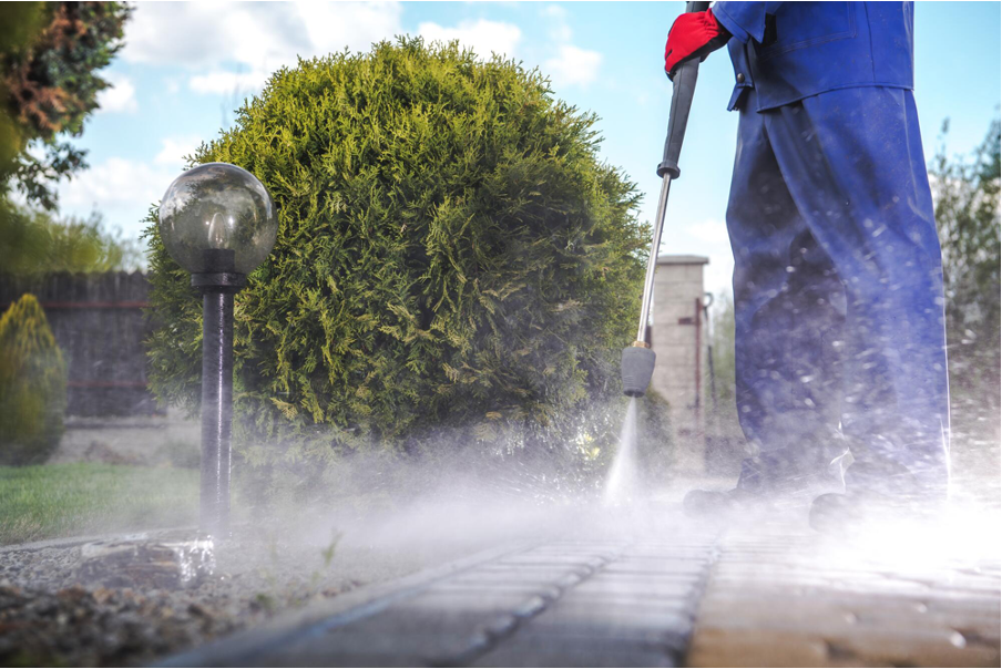 How to Choose the Right Pressure Wash Services for Your Needs