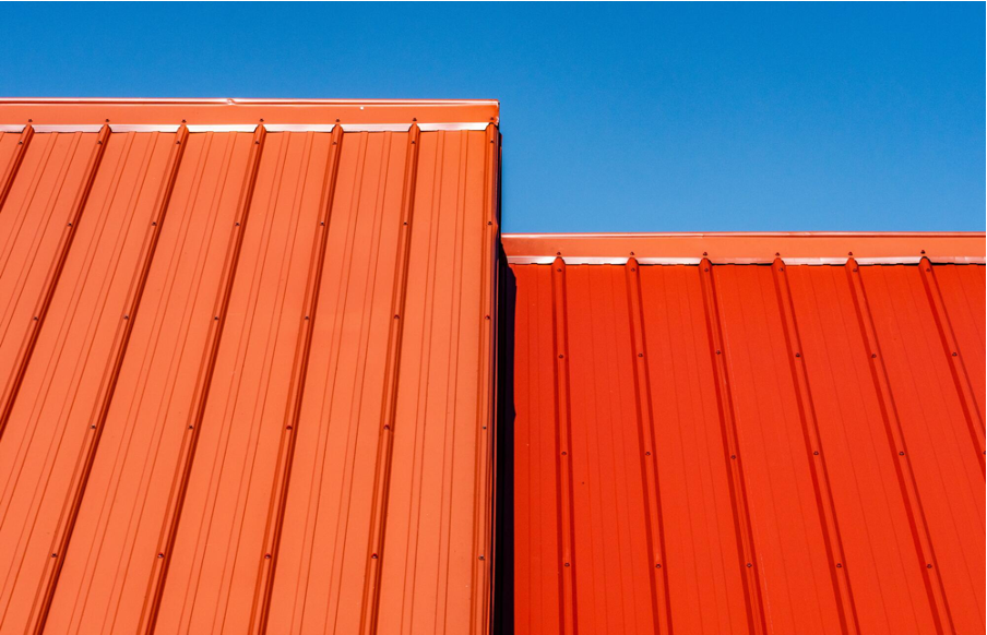 Transforming Your Business: The 4 Benefits of Upgrading an Old Roof