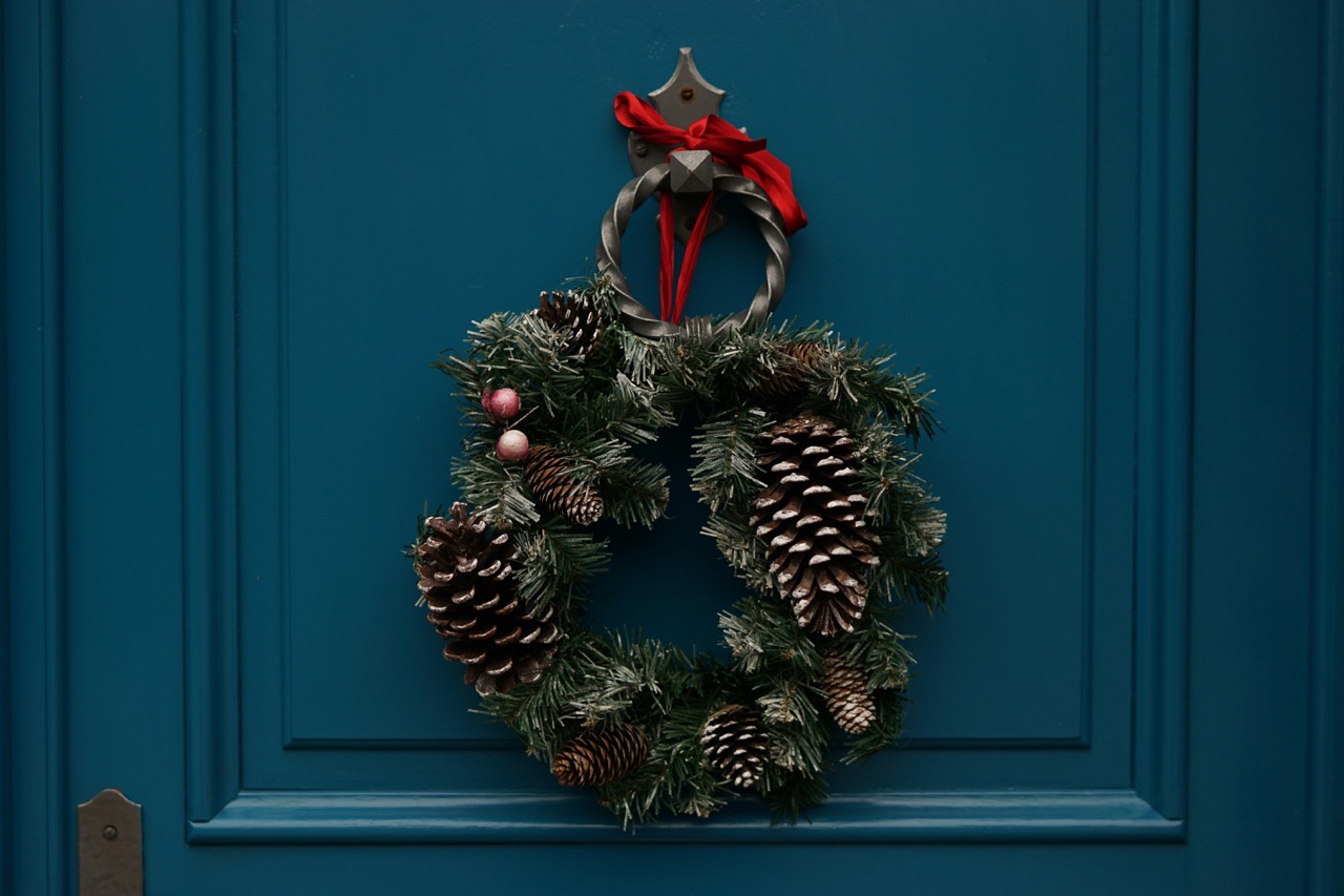 5 Lovely Outdoor Christmas Décor Ideas